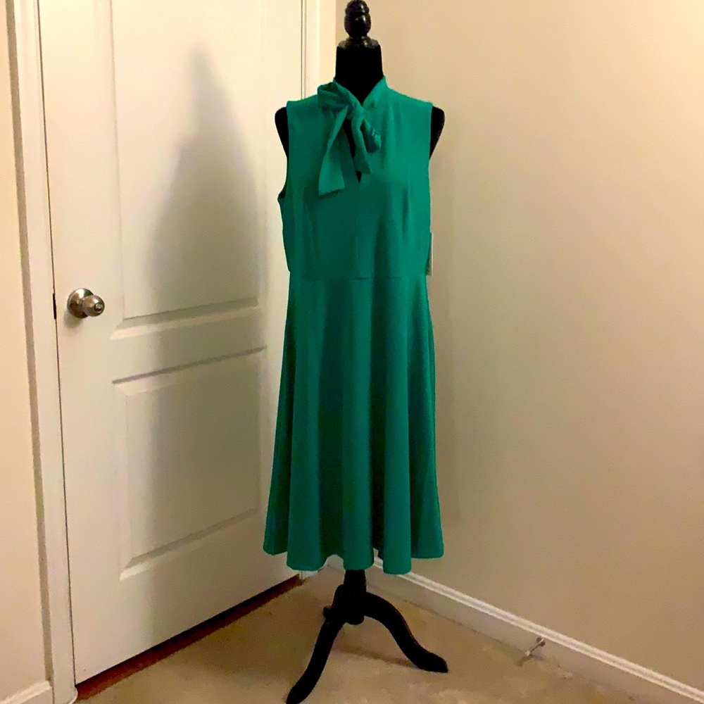 Cute green dress size 14